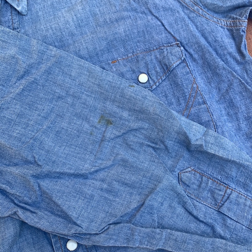 Vintage 1960 Men’s Wrangler Pearl Snap Denim Shirt - image 7